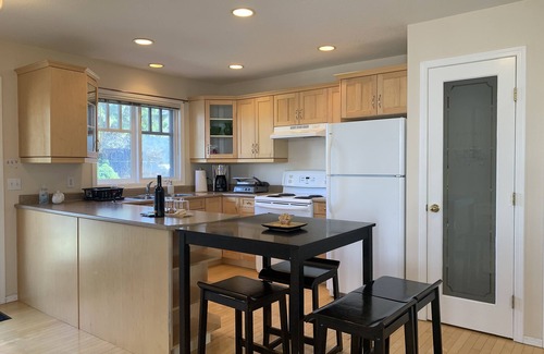 South Central House | Everything Close by Walk Out Suite 1 Minute to the Lake