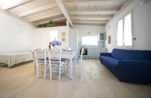 North Burnet Apartment | Everything is awesome