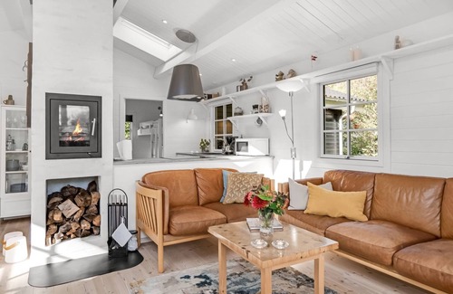 Bratten Strand House | "Evi" - 500m from the sea by Interhome