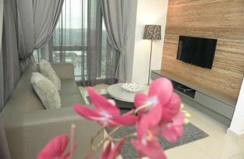 Bangi Sentral Apartment | EVO DUPLEX OKED homestay