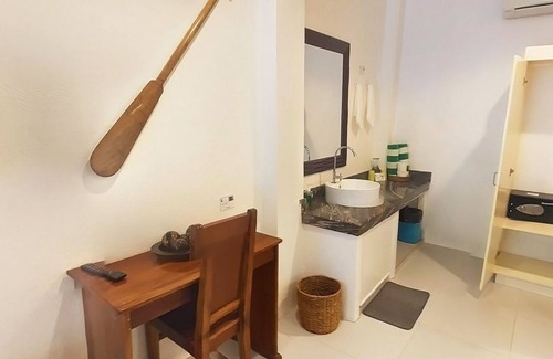 Daanbantayan Hotel | Evolution Dive and Beach Resort