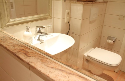 Insul Hotel | Ewerts