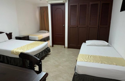 La Candelaria Hotel | Excelente Lugar Para Hospedarte con tu Familia, Zona Central de Medellín