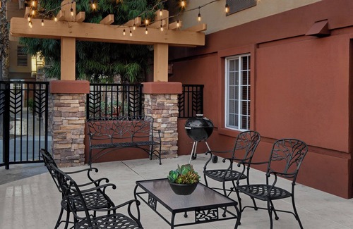 Renton House | Excellent Pick! Located Close to Sounders FC, Pet-friendly, Free Parking!
