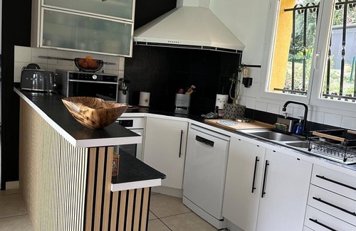Trebons-sur-la-Grasse Villa | Exceptional T6 villa between Toulouse and Carcassonne, breathtaking Pyrenees view