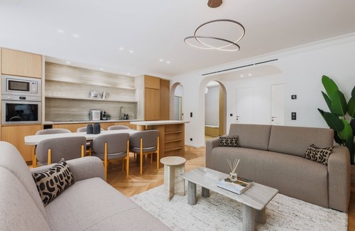 Porte-Dauphine Apartment | Exceptional flat - 1BD/6P- Arc de Triomphe