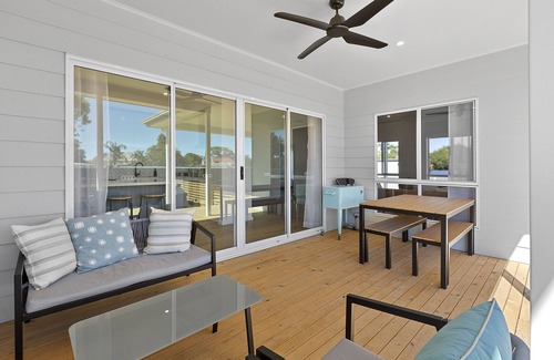 Seymour House | Exceptional Holiday Space & Style!