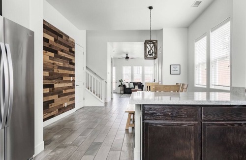Flagstaff House | Exceptional Home in the Ponderosa Pines w/AC