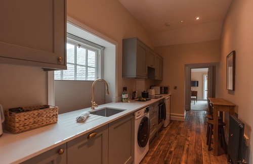 High Peak Apartment | Exceptionally large one bedroom Suite