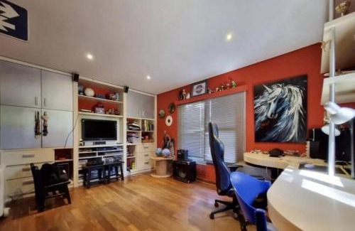 San Nicolas Villa | Exclusiva Casa en Country Club de Pilar con piscina climatizada 1500m2