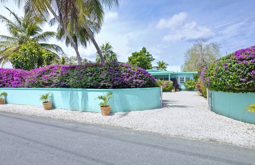 Brighton Villa | Exclusive 3 Bedroom Beachfront Villa, on the west cost.