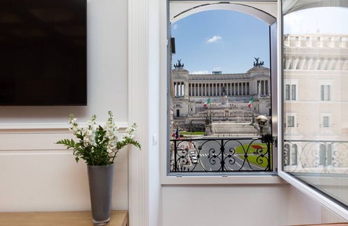 Rome City Centre Apartment | Exclusive apartment with a view of Piazza Venezia