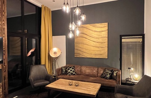 Breskens Ski Chalet | Exclusive beach chalet on the North Sea - close to the beach with fence