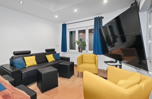 Friedrichstadt House | Exclusive bungalow! 4 rooms, 8 pers., 2 parking spaces