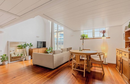 Camberwell Green Apartment | Exclusive Captivating 2LVL 1BR Loft, Walworth