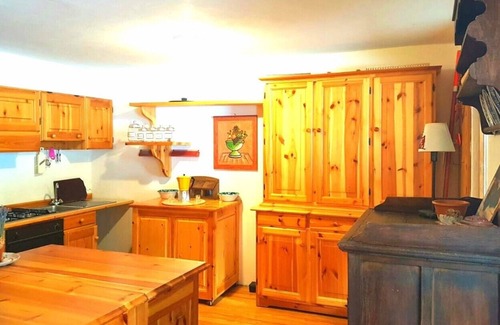 Champoluc Ski Chalet | Exclusive Chalet on the slopes with ski in / out