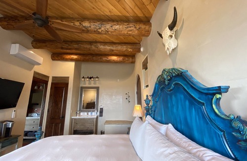 Youngsville Bed & Breakfast | Exclusive Escape: Rent the Entire Grand Hacienda Inn-an Unforgettable Gathering.