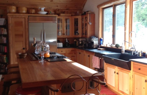 Searsmont House | EXCLUSIVE FAMILY COMPOUND. Lake house and 2 cabins on pristine lake