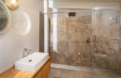 Trionfale Villa | Exclusive Home with pool and iconic View on Saint Peter