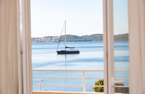Seget Donji Apartment | EXCLUSIVE LOCATION, BEACH APARTMENT "IVONA"! NEW OPEN SWIMMING POOL!