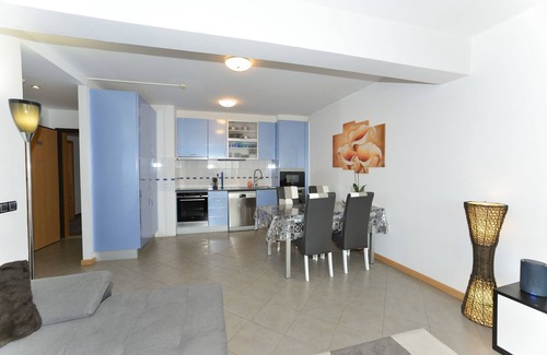 Portimao Apartment | Exclusive Luxury Apartment with Balcony & Ocean Views - 10th Floor (Top Floor)