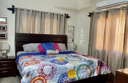 Colonia El Naranjal House | Exclusive Luxury Naranjal Villa
