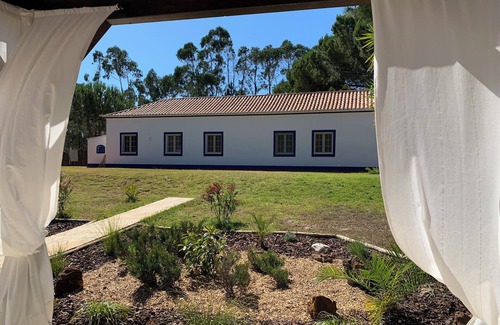 Santiago do Cacem Cottage | Exclusive Monte Alentejano with Pool Close to the Beaches of the Alentejo Coast