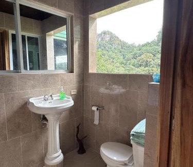 Windsor Villa | Exclusive Mountain and Farm Villa Escape