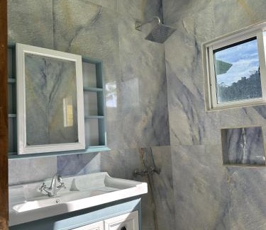 Windsor Villa | Exclusive Mountain and Farm Villa Escape