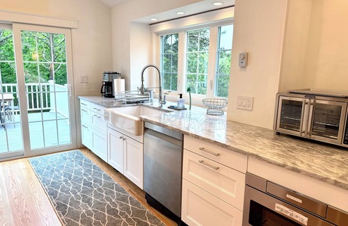 Edgartown House | Exclusive Oyster Pond Retreat With Private Beach Access and New Gourmet Kitchen
