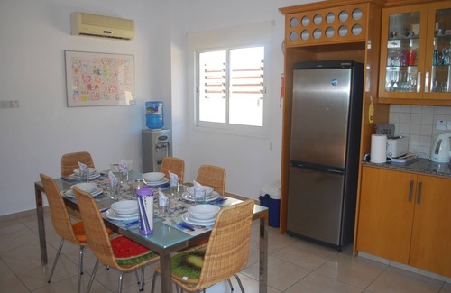 Peyia Town Villa | Exclusive Quiet Villa in Residential area of Peyia with Private Pool & Sea Views