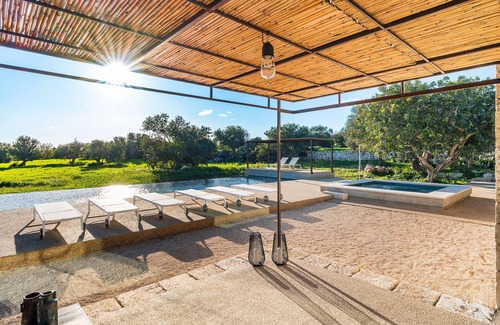 Scicli Villa | Exclusive residence with pool and hot tub near Scicli