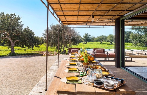 Scicli Villa | Exclusive residence with pool and hot tub near Scicli