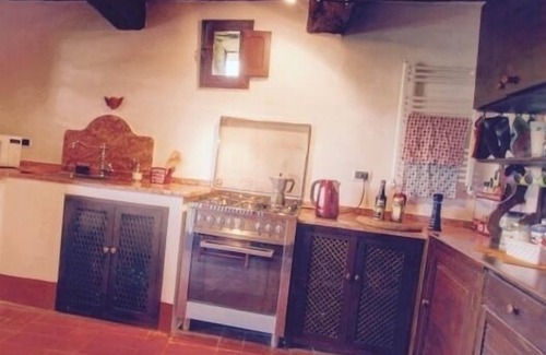 Tuoro sul Trasimeno Villa | Exclusive, spacious lake view villa on Tuscan Umbrian border for 8-16 people