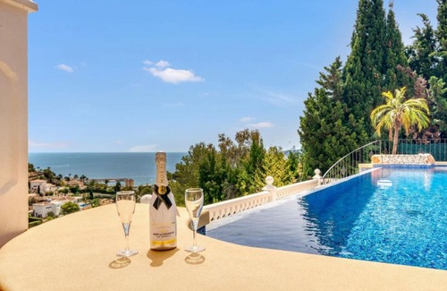Aduanas House | Exclusive Villa With Panoramic Sea Views
