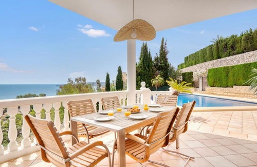 Aduanas House | Exclusive Villa With Panoramic Sea Views