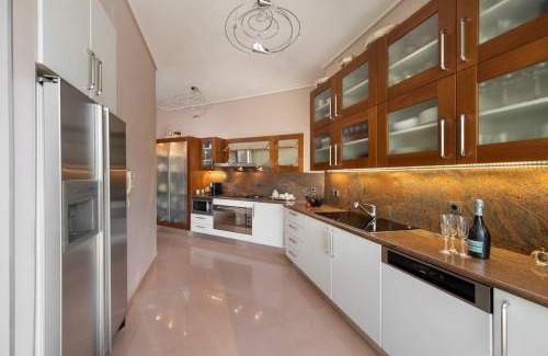 Voula Villa | Exclusive villa with swimming pool in Voula
