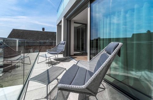 Lichtenberg Apartment | Exclusively furnished 5-star 90 m2 apartment - Wellness Lodge II