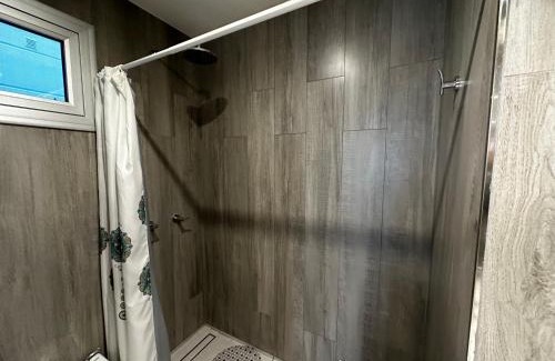 La Plata Apartment | Exclusivo Monoambiente zona Plaza Paso By Lofter