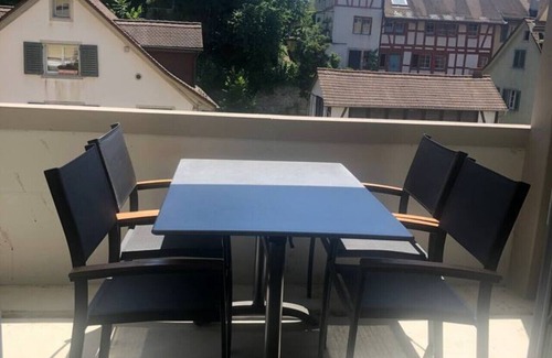 District 8 Apartment | Executive 1BR flat, city center (Hammer 3)