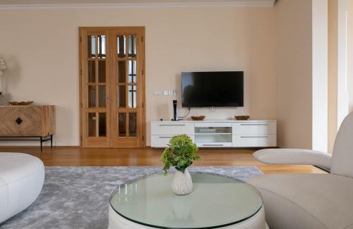 Usti nad Labem Apartment | Executive 2-Bdrm central suite