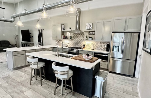 Cookeville House | Executive 3 Bed/3 Bath Home Walk to TTU, 5 Min From Hospital, Restaurants & Bars