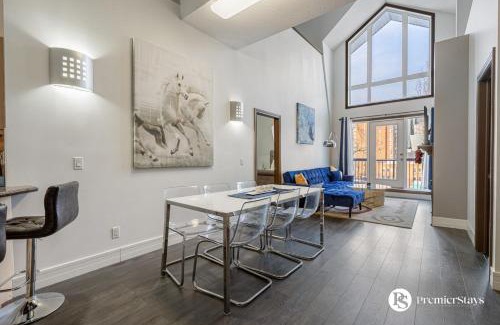 Mission District House | Executive 3 Bedroom Penthouse in Downtown Calgary