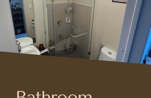 Silang Junction South Apartment | Executive Room at Serin Tagaytay