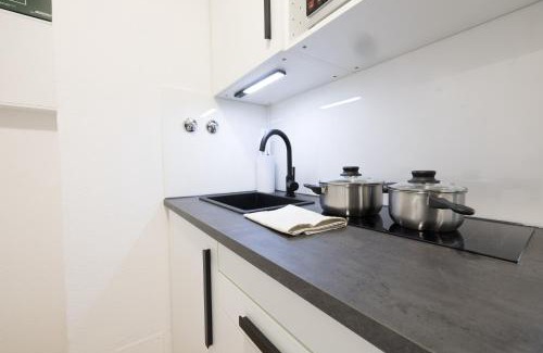 Stadtwald Apartment | Executive Stadtwald Apartment - S-Bahn Direct - 12min Messe Essen - Barrier-Free