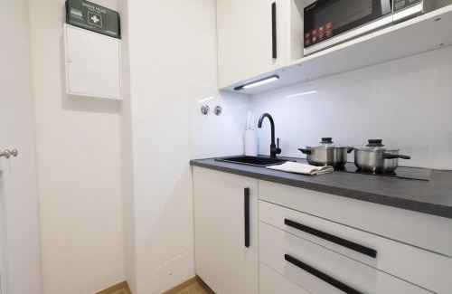 Stadtwald Apartment | Executive Stadtwald Apartment - S-Bahn Direct - 12min Messe Essen - Barrier-Free