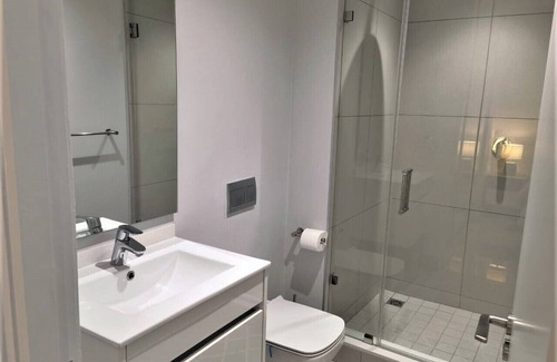 Greater Johannesburg Metropolitan Area Apartment | Executive Suite at Ellipse in Waterfall Midrand