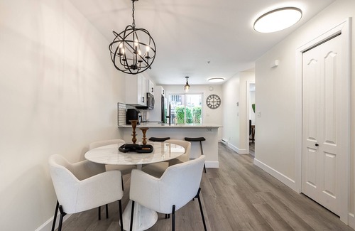 Langley House | Executive townhome in downtown Langley