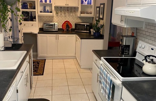 Malta House | Executive Townhouse located close to Saratoga Lake.n Thank You See you in 2026