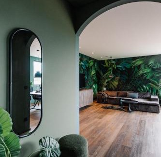 Eschollbrucken Apartment | Exklusive Design Appartement Palm Paradise Neubau